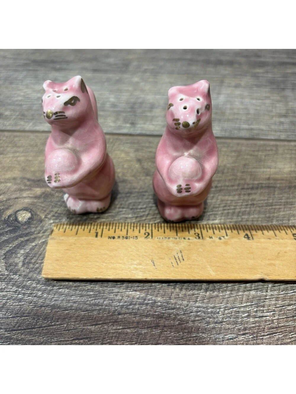 Vintage Pink & Gold Squirrels With Nut Salt And Pepper Shakers